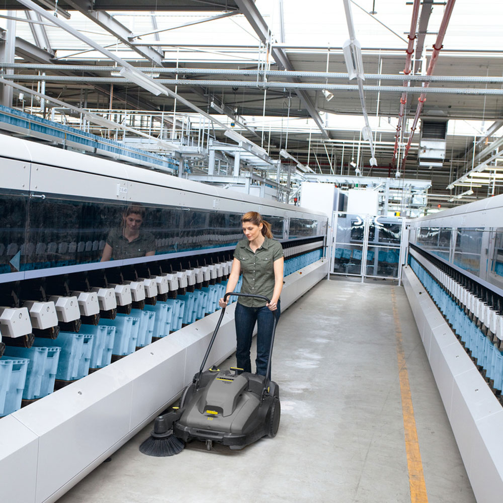 Produktabbildung: Kärcher - KM 70/30 C  Bp Pack Adv inkl. Batterie und Ladegerät